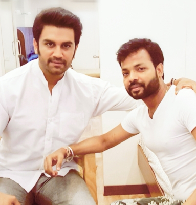 With sharad kelkar